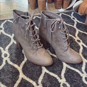 George Lace-Up Ankle Boots